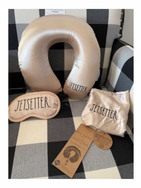 NEW Rae Dunn Jetsetter Satin Travel Pillow with Eye Mask & Storage Bag ✈️